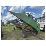 John Deere 220 Bean Head