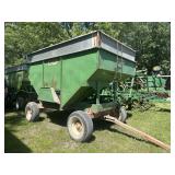 Dakon gravity wagon on Minnesota running gear