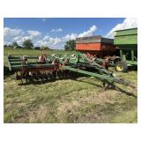 Glenco Soil Saver  (13 Shank, 1 missing)