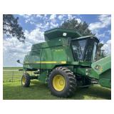 '98 John Deere 9510 Combine