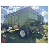 Triggs Double Door 500 bu Wagon