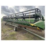 '09 John Deere 635F 35' Bean Head