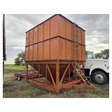 Corn Holding Bin 1000 bu.