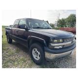 '01 Chevy Silverado  (runs and drives)