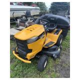 Cub Cadget XT2 Mower w/ bagger 50' (runs)