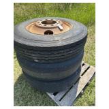 11R24.5 tires (3)