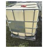 1000 gallon water tanks