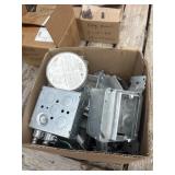 Electrical outlet boxes