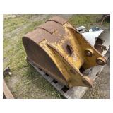 Backhoe bucket off of 416 Cat