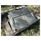 Stainless steel feeder