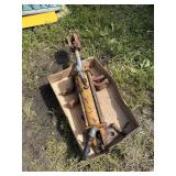 Hydraulic cylinder and brackets