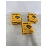DeWalt 4 amp charger batteries (3)
