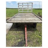 Hay rack trailer