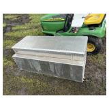 Diamond Plate Auxiliary Tank