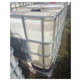 1000 gallon water tank