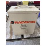 Grain moisture tester