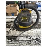 Stanley 1 gallon shop vac