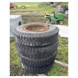 Pile of Four 9.00-20