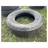 Crosswind 295/75R22.5 tire