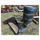 Pallet with Oil drum, side panel, seat