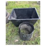 Plastic tub and rings