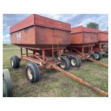 Huskee 165 bu. Gravity Boxes