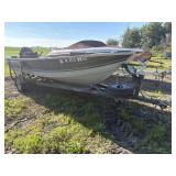 1989 Crestliner Fishing Boat 16' 8'  &