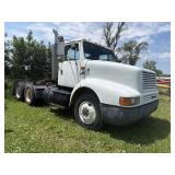 1994 International 8000/8200 Series Semi Tractor