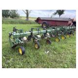 John Deere RN 6 Row Cultivator
