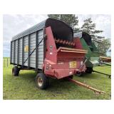 Meyers Silage Wagon 14'