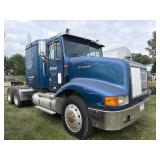 95 International 9200   Semi Tractor teal blue