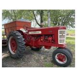Farmall 450 Tractor