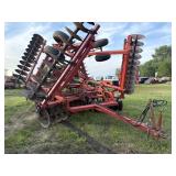 Case IH 496 Disk  28 ft