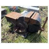 Allied vise