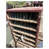 Parts organizer with parts