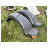 Pair of golf trailer fenders (black)