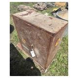 Metal cabinet