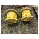 Pair of hubs