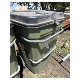 Garbage can
