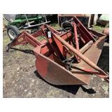 Paulson loader off of Farmall