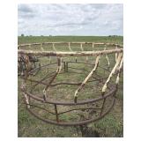 Hay feeder