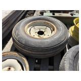 9.5L-15SL Tire on rim