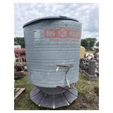 Big Husky bulk feeder