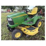 John Deere x485 Lawnmoweer all wheel steer