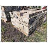 Pallet of mixed 4' Cinder Blocks (90)