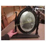 antique looing picture fame