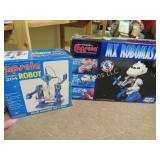 2 Capsela sets Robots in box