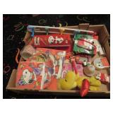 Peanuts Snoopy party supplies misc