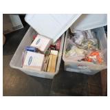 many replacement Christmas bulbs in sm totes