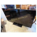 60' Samsung Television TV